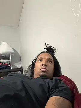 Thatyoungboy01 online show from December 17, 2024, 3:17 am