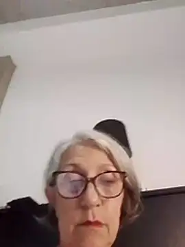 Amory63 online show from April 25, 2026, 3:53 am