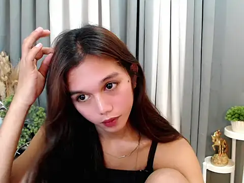 Snapshot of marie_castro chatting on April 30, 2026, 8:57 pm marie castro online show from April 30, 2026, 8:57 pm