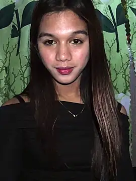 Snapshot of marie_castro chatting on June 21, 2026, 1:57 pm marie castro online show from June 21, 2026, 1:57 pm