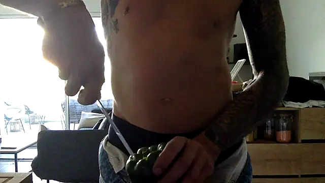 Snapshot of matt3_fun chatting on April 23, 2026, 4:20 pm matt3 fun online show from April 23, 2026, 4:20 pm