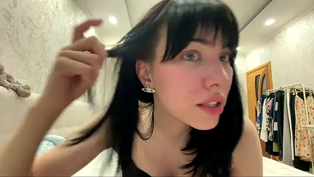Snapshot of LuisaAlconcel chatting on May 22, 2026, 6:02 pm LuisaAlconcel online show from May 22, 2026, 6:02 pm
