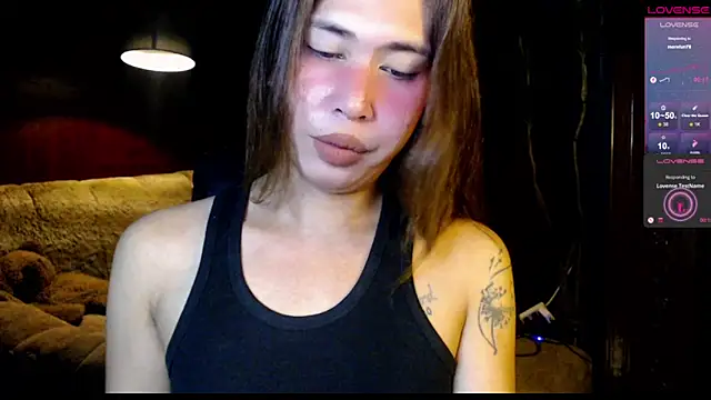 Snapshot of prettybushy chatting on May 16, 2026, 12:15 pm prettybushy online show from May 16, 2026, 12:15 pm