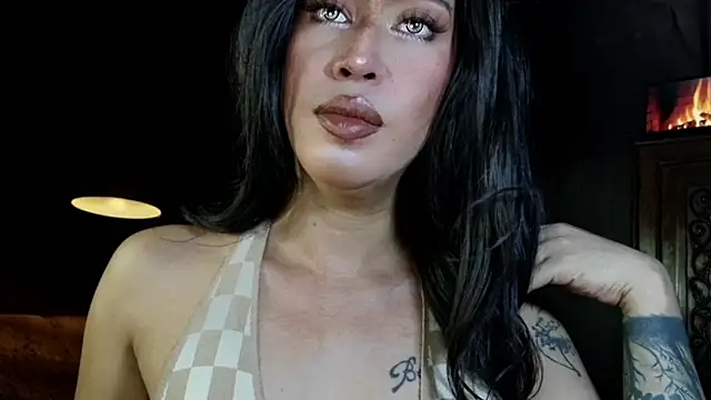 Snapshot of prettybushy chatting on May 30, 2026, 5:15 am prettybushy online show from May 30, 2026, 5:15 am