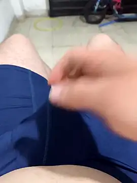 tubabyboy79 online show from April 21, 2026, 9:39 pm