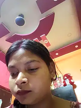 Snapshot of Simupaul001 chatting on May 7, 2026, 9:31 pm Simupaul001 online show from May 7, 2026, 9:31 pm