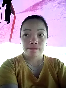 -Anann- online show from April 28, 2026, 10:59 pm