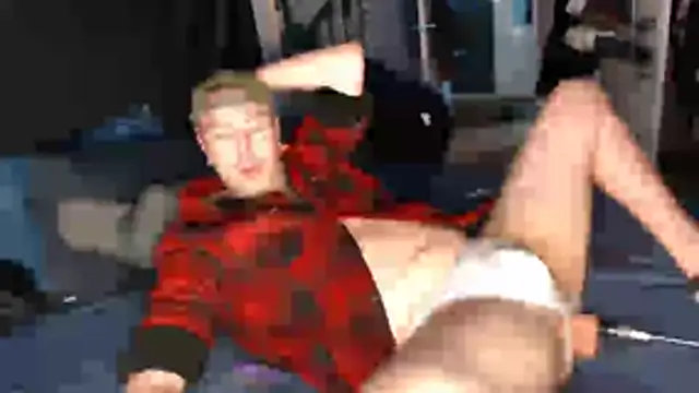 Snapshot of ZackChambersxxx chatting on December 22, 2025, 1:41 pm ZackChambersxxx online show from December 22, 2025, 1:41 pm