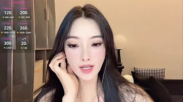 Xixi-mm online show from June 14, 2026, 2:52 pm