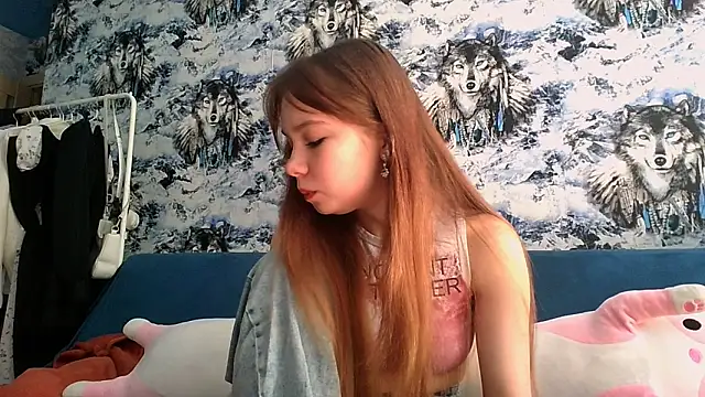 Snapshot of Princess_Mira chatting on May 20, 2026, 7:58 am Princess Mira online show from May 20, 2026, 7:58 am