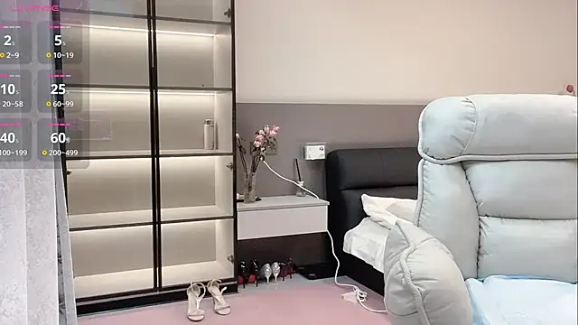 Snapshot of wenwen-mm chatting on July 17, 2026, 4:01 pm wenwen-mm online show from July 17, 2026, 4:01 pm