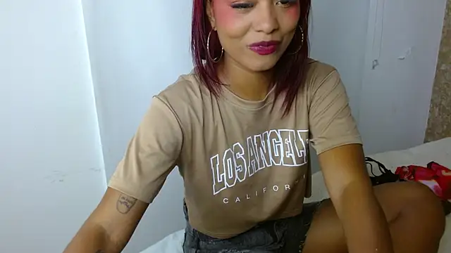 Snapshot of Chloe_Brown2 chatting on May 14, 2026, 6:26 pm Chloe Brown2 online show from May 14, 2026, 6:26 pm