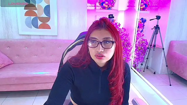 Sofi monroeee online show from May 29, 2026, 7:23 pm