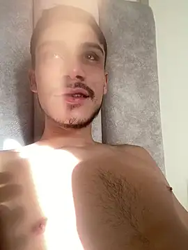 Snapshot of Axel_DavisS chatting on June 26, 2026, 10:03 pm Axel DavisS online show from June 26, 2026, 10:03 pm