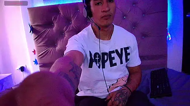 Snapshot of Zayn_Moretti chatting on July 28, 2026, 8:12 pm Zayn Moretti online show from July 28, 2026, 8:12 pm