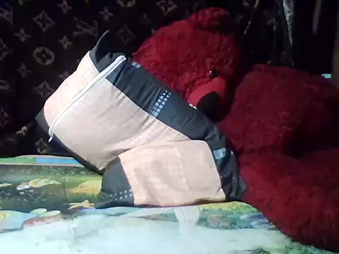 asian beMhine1 online show from April 26, 2026, 12:14 pm