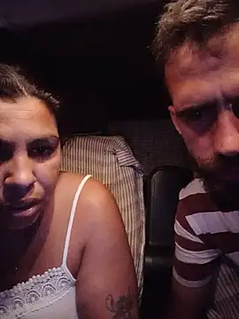 mujerymarido online show from May 25, 2026, 10:49 pm