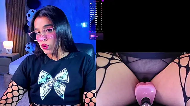 LuciaReid online show from July 8, 2026, 1:48 pm