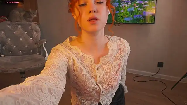 evawitney online show from April 27, 2026, 5:05 am