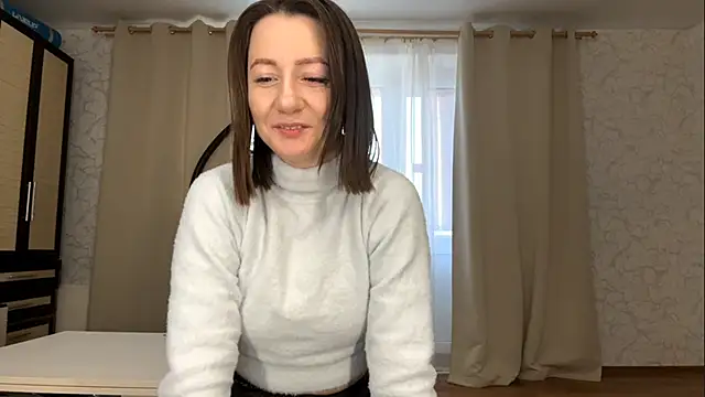 MariaSpadoni online show from April 22, 2026, 4:08 pm