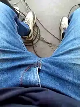 rahul02sharma05 online show from June 6, 2026, 8:08 am