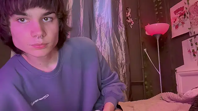 laski twink online show from June 4, 2026, 7:09 pm