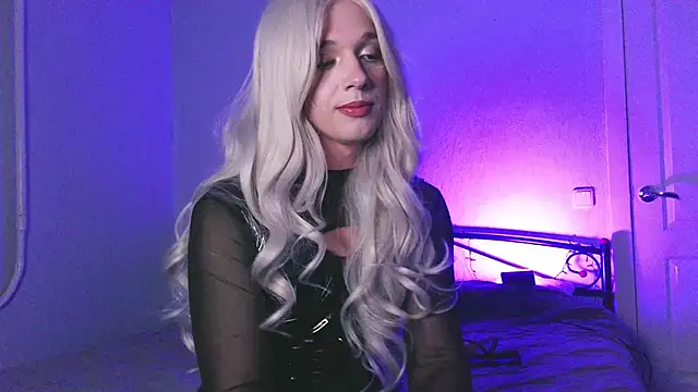 Gina Rose ts online show from May 12, 2026, 7:22 pm