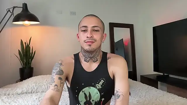 Noah and Steven online show from July 28, 2026, 4:39 pm