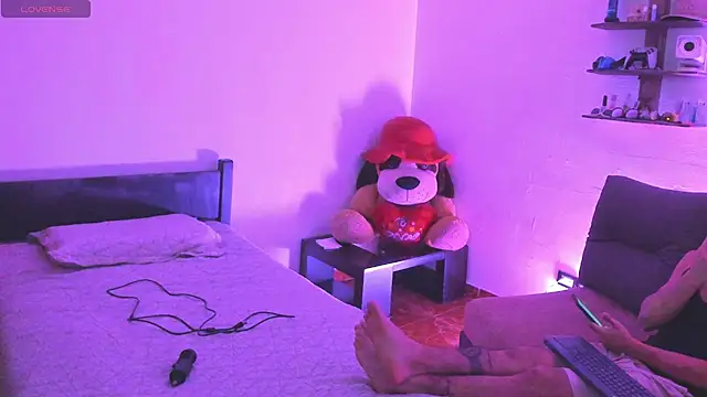 Teo Rave online show from May 20, 2026, 4:29 am