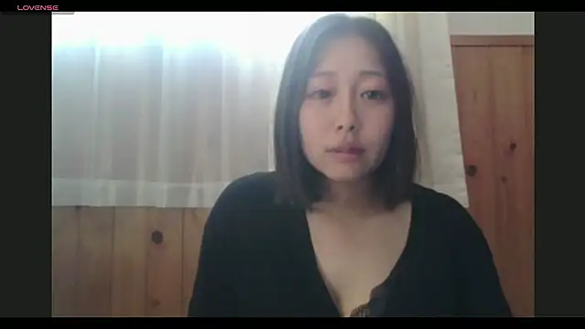 Snapshot of aoi252525 chatting on May 28, 2026, 10:40 pm aoi252525 online show from May 28, 2026, 10:40 pm