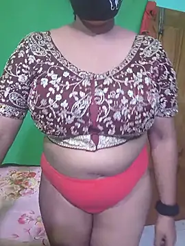 Hot Cupole online show from May 31, 2026, 3:30 pm
