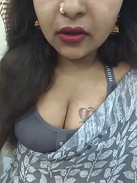 samanatha91 online show from June 12, 2026, 3:11 pm