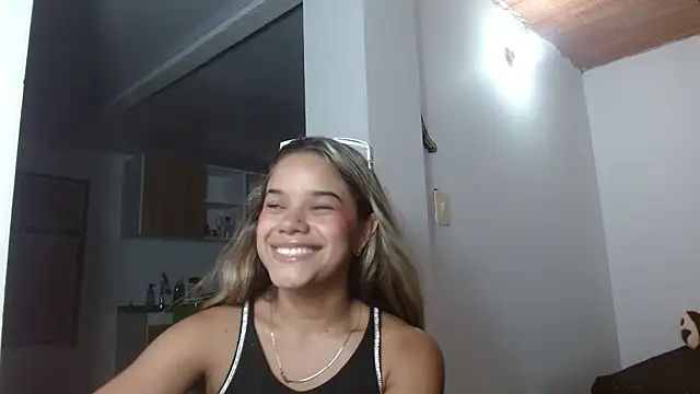 little babyboo  online show from June 18, 2026, 2:56 am