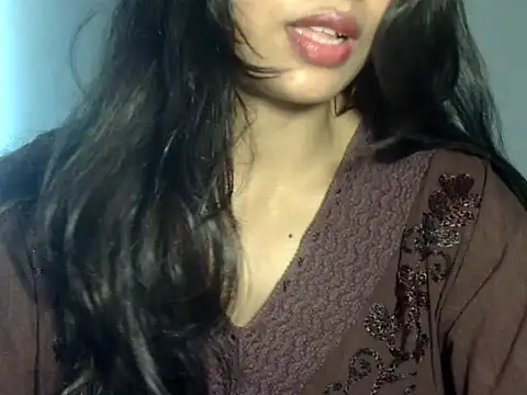 Snapshot of lusty_tanu chatting on June 5, 2026, 6:42 am lusty tanu online show from June 5, 2026, 6:42 am