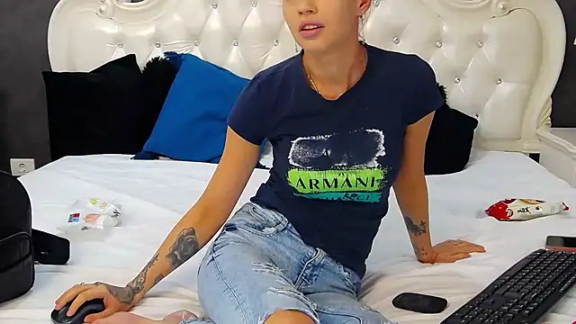 MeghanLoft online show from July 25, 2026, 5:27 am