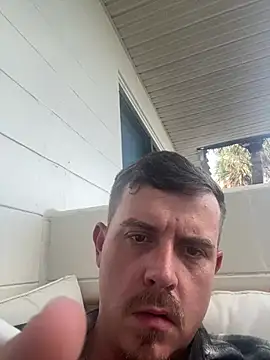 BigDawgzbite69 online show from June 20, 2026, 9:06 pm