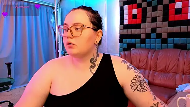 Snapshot of CatherineClaire chatting on July 20, 2026, 4:20 pm CatherineClaire online show from July 20, 2026, 4:20 pm