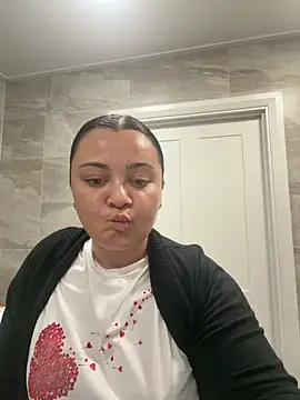 Laurenrose x online show from April 26, 2026, 2:37 pm