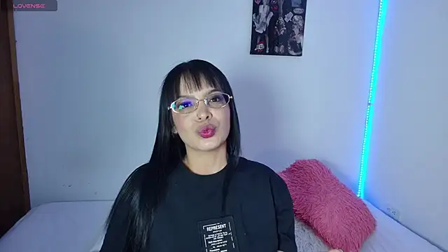 Angelica sexluv online show from April 23, 2026, 8:33 pm