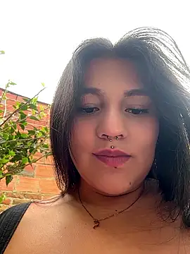 Snapshot of emily_gv1 chatting on July 4, 2026, 4:57 pm emily gv1 online show from July 4, 2026, 4:57 pm