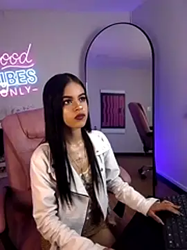  Starfire   online show from April 21, 2026, 10:45 pm