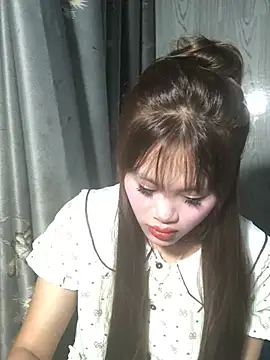 Snapshot of Ly-sexyy chatting on May 18, 2026, 3:18 pm Ly-sexyy online show from May 18, 2026, 3:18 pm