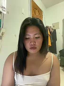 Snapshot of YourBaby_Eva chatting on June 26, 2026, 4:00 pm YourBaby Eva online show from June 26, 2026, 4:00 pm