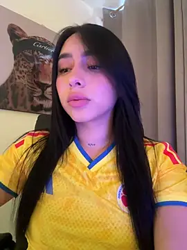 Snapshot of IsabellaNoir_ chatting on June 11, 2026, 9:46 pm IsabellaNoir online show from June 11, 2026, 9:46 pm