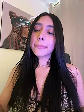 Snapshot of IsabellaNoir_ chatting on July 2, 2026, 6:25 pm IsabellaNoir online show from July 2, 2026, 6:25 pm