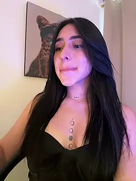 Snapshot of IsabellaNoir_ chatting on July 22, 2026, 6:22 pm IsabellaNoir online show from July 22, 2026, 6:22 pm