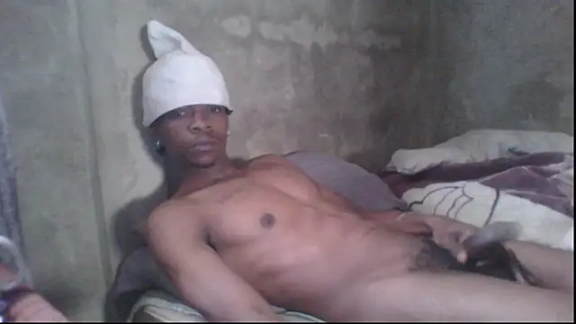 bootypleasr online show from May 31, 2026, 8:32 am