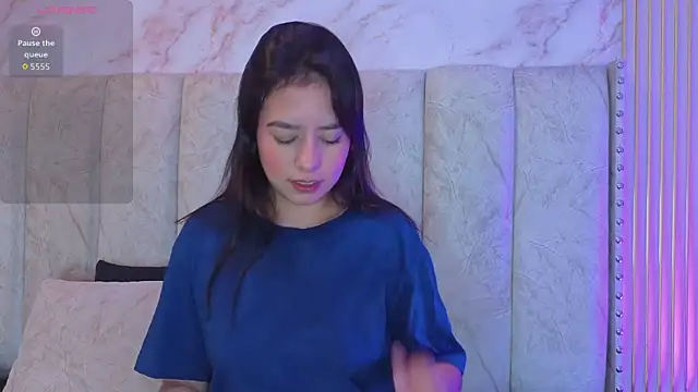 Alahia Bloom online show from July 3, 2026, 12:11 pm
