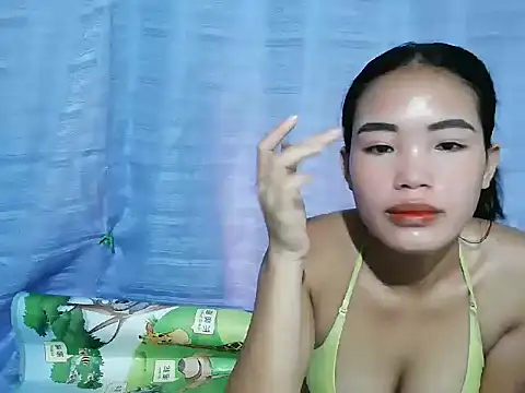 Snapshot of Two_sexy_asian4u chatting on April 27, 2026, 8:01 am Two sexy asian4u online show from April 27, 2026, 8:01 am