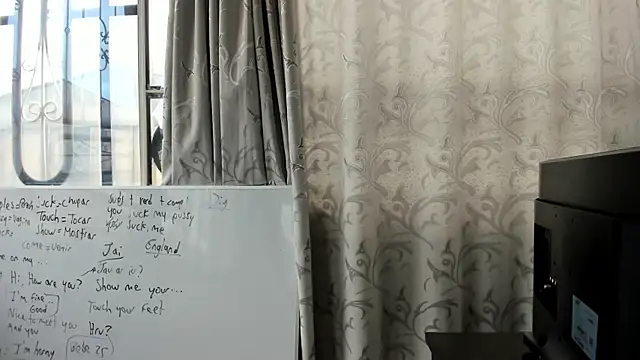 Snapshot of Victoria_kim_lee chatting on June 27, 2026, 12:55 pm Victoria kim lee online show from June 27, 2026, 12:55 pm